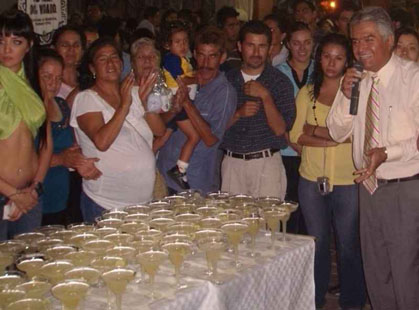 Mayor Presents Margaritas